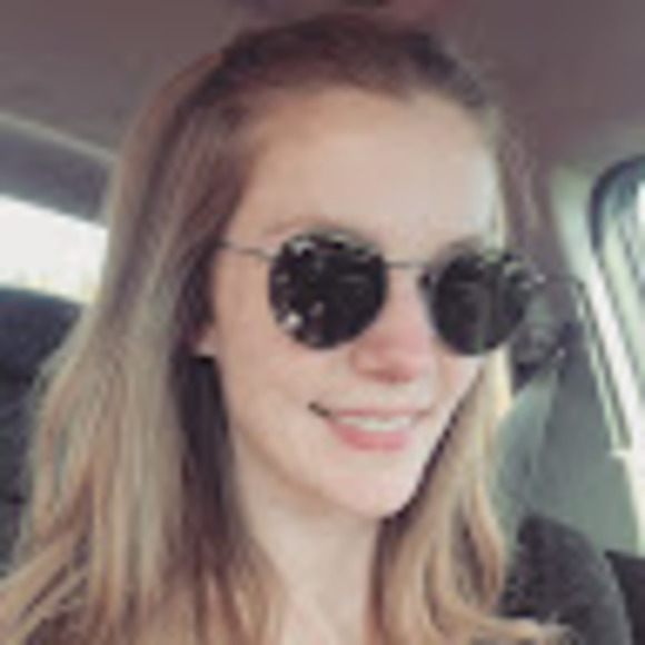 Meet your Posher, Jacqueline - Picture 1 of 1